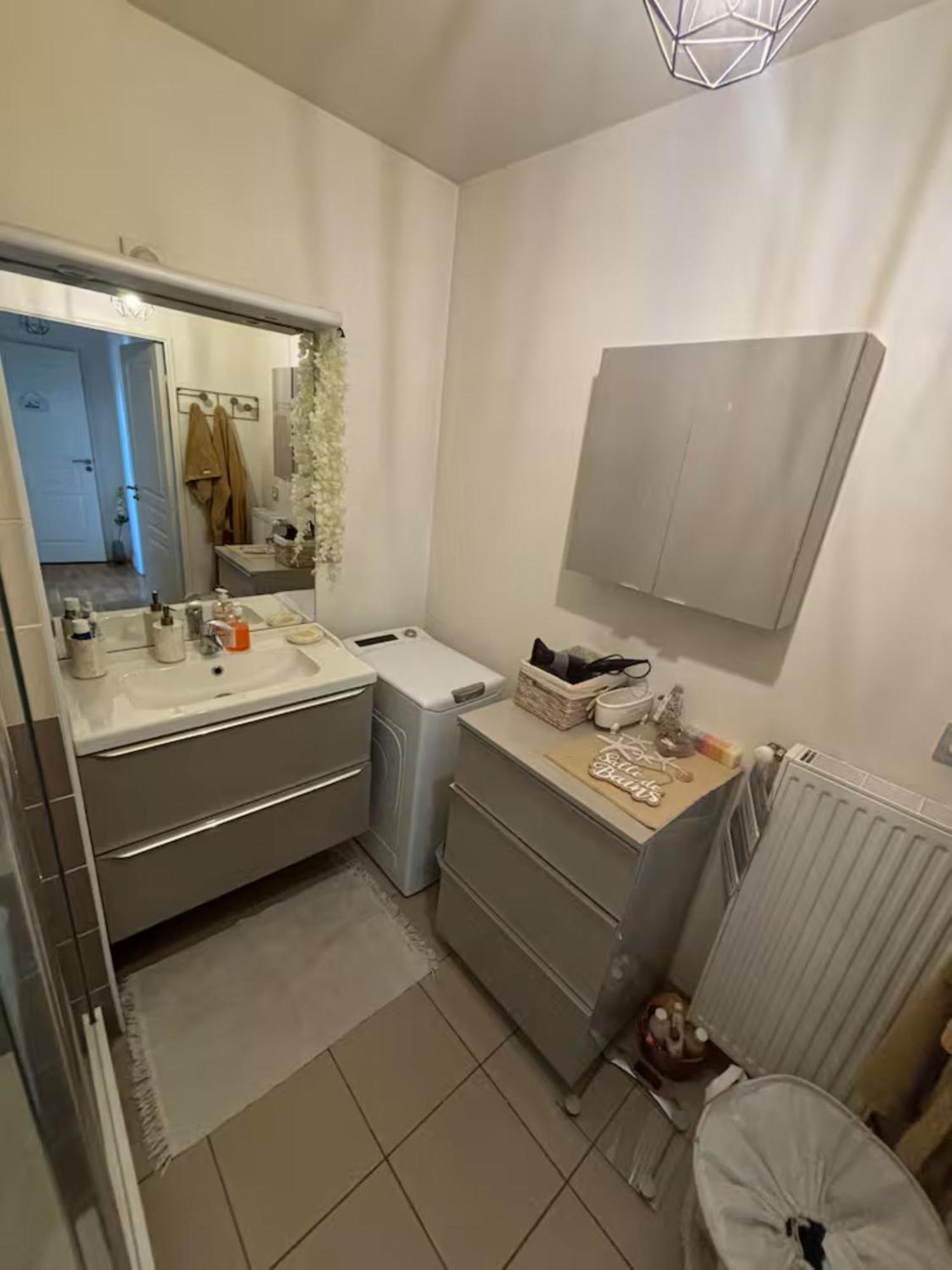 אטיס - מונס A 10 Mins D'Aeroport D'Orly Logement Lumineux Chaleureux מראה חיצוני תמונה